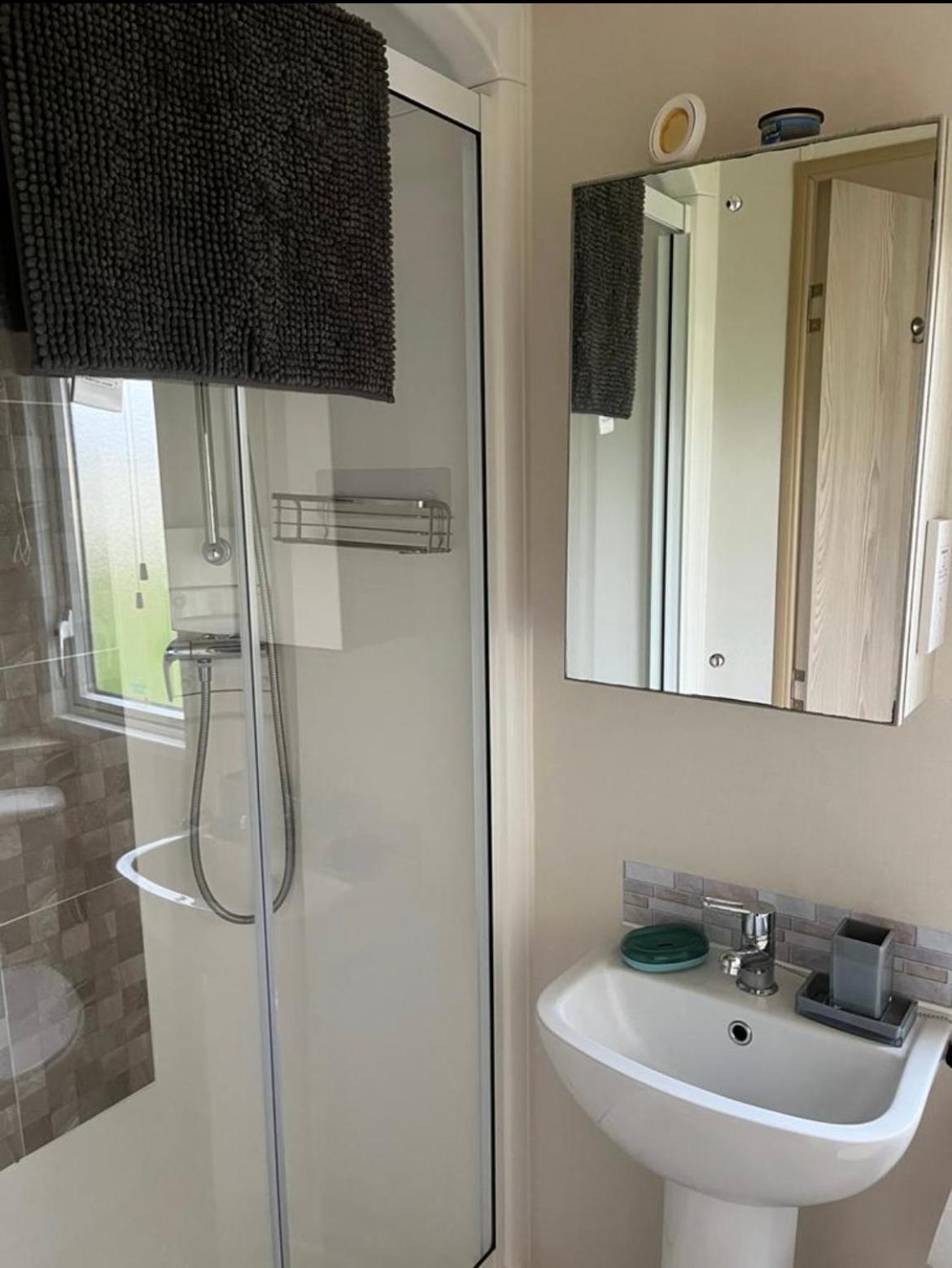 Gds Luxury Caravan Hire