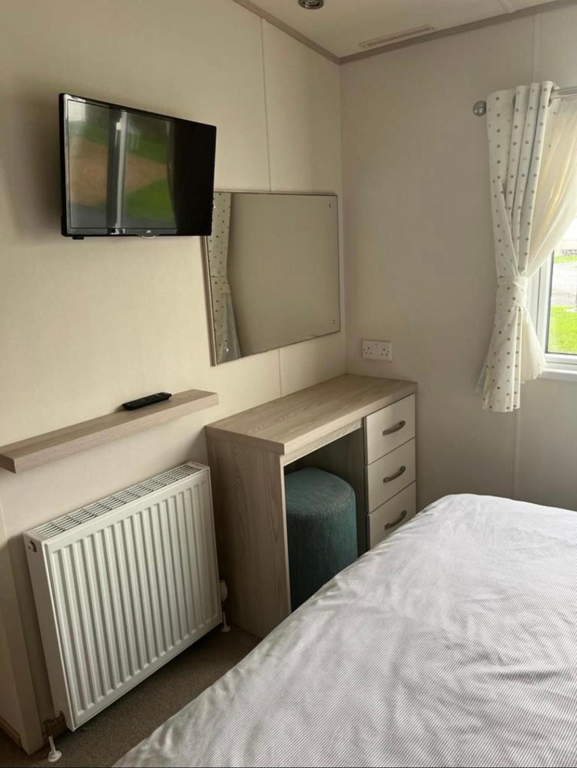 Gds Luxury Caravan Hire *